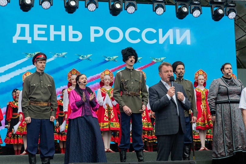 День России в Ставрополе: пленэр, кино и концерт