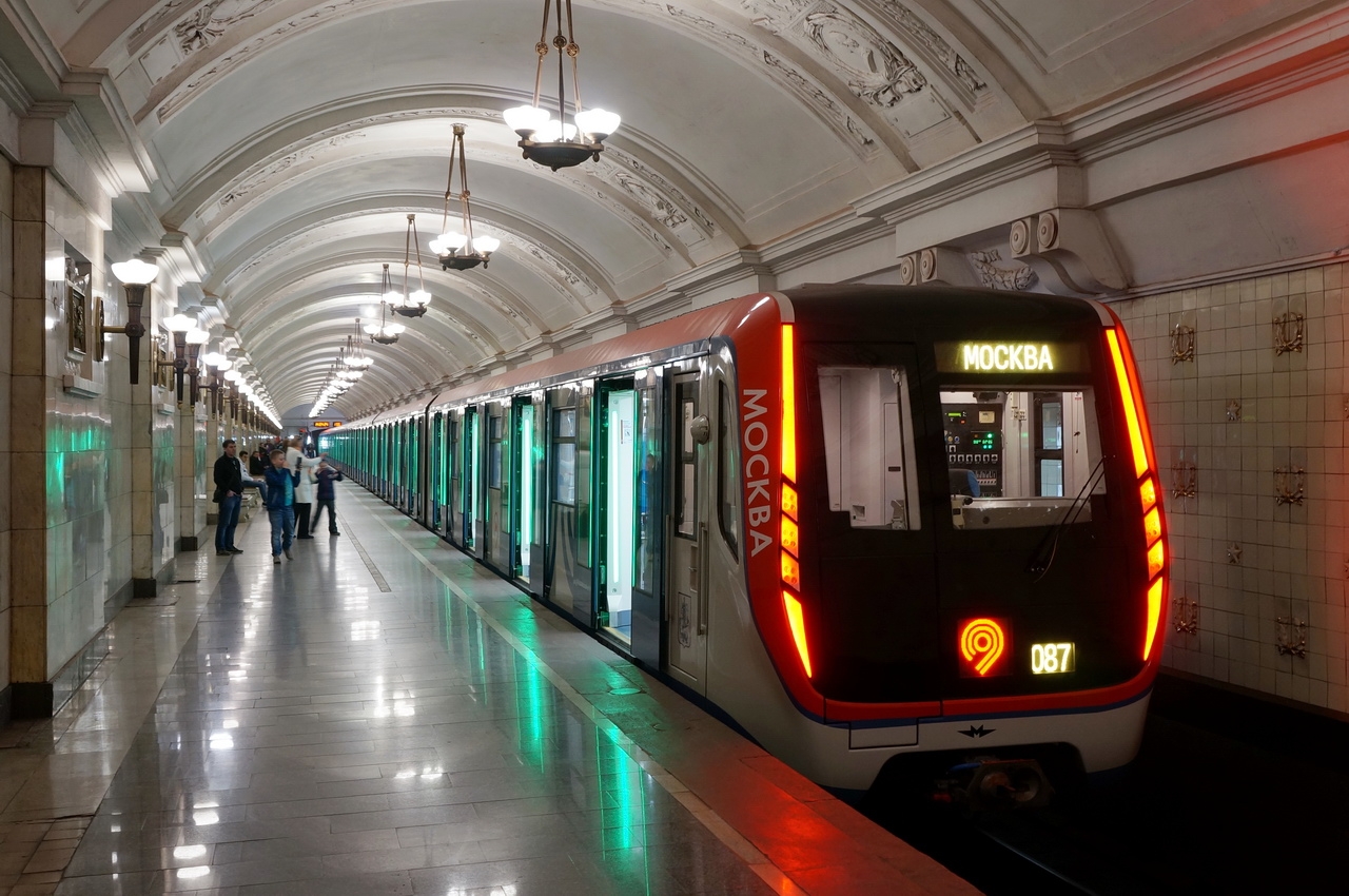 Путем голосования выбраны цвета трех будущих линий московского метро